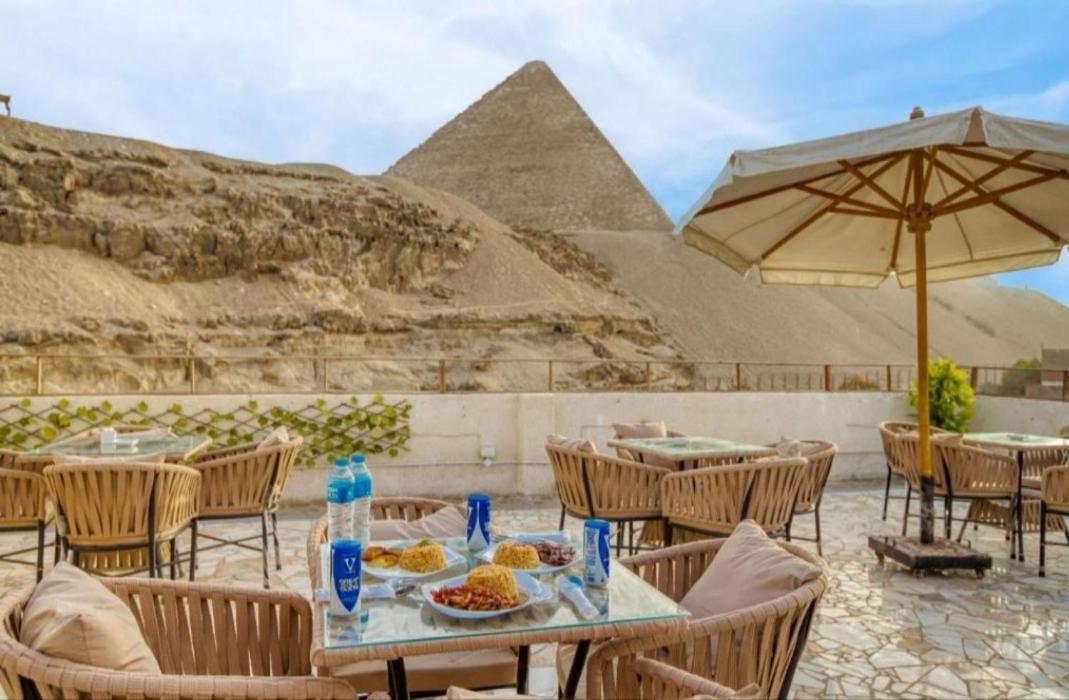 Pyramid View Gh Hotel Kafrat al Jabal Exterior foto